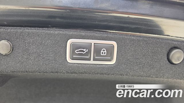 Hyundai Grandeur 2023 — photo 17