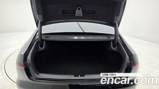 Hyundai Grandeur 2023 — photo 18
