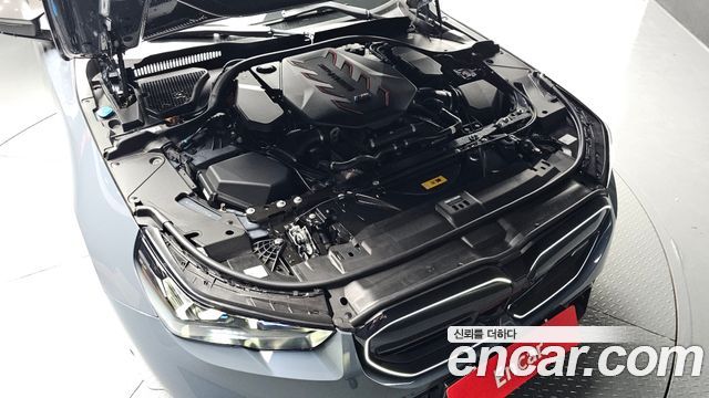 BMW M5 2026 — photo 6