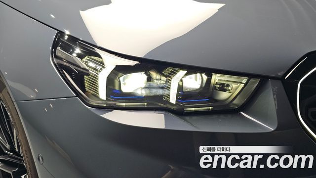BMW M5 2026 — photo 8