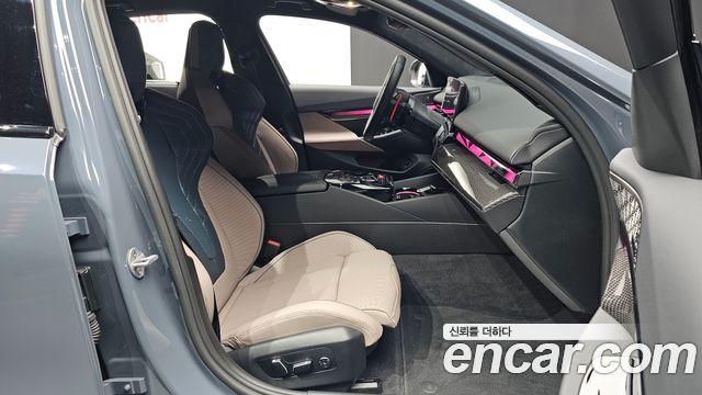 BMW M5 2026 — photo 16