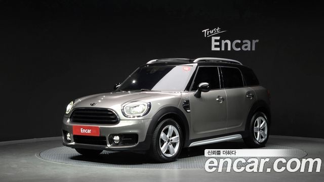 Mini Countryman 2017 — photo 1