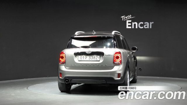 Mini Countryman 2017 — photo 4