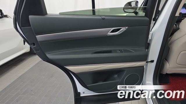 Genesis GV80 2025 — photo 15