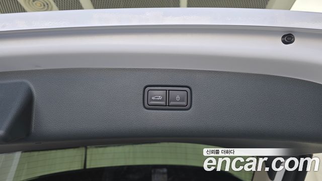 Genesis GV80 2025 — photo 30