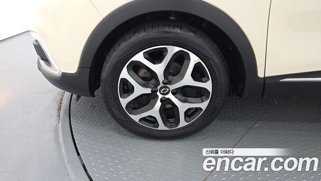 Renault Korea QM3 2018 — photo 5