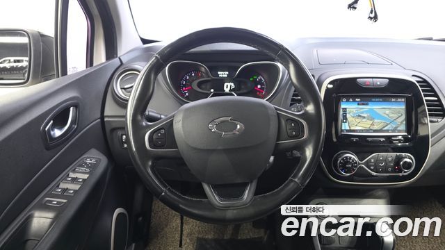 Renault Korea QM3 2018 — photo 12