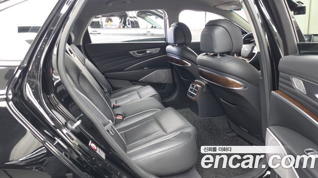 Kia K9 2019 — photo 12