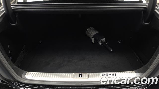 Kia K9 2019 — photo 20