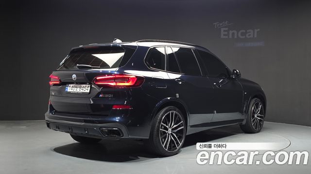 BMW X5 2023 — photo 2
