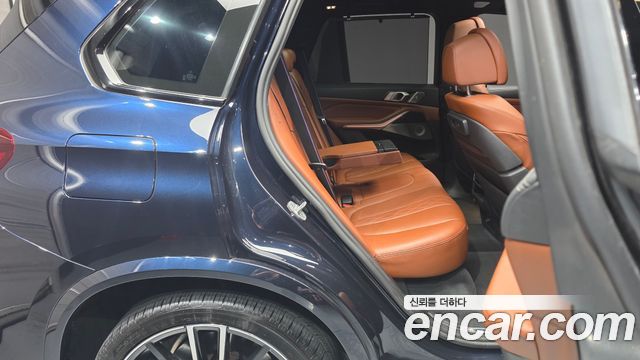 BMW X5 2023 — photo 17