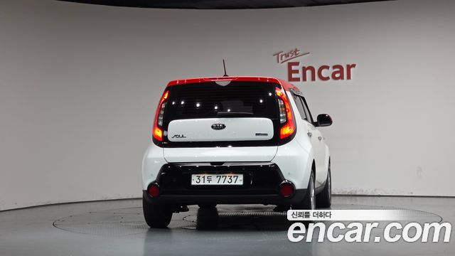 Kia Soul 2015 — photo 4