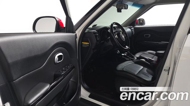 Kia Soul 2015 — photo 13