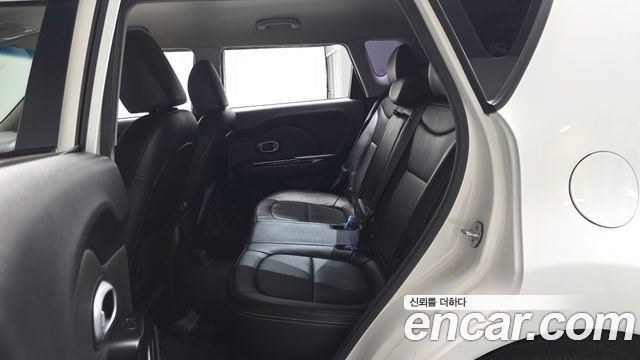 Kia Soul 2015 — photo 18