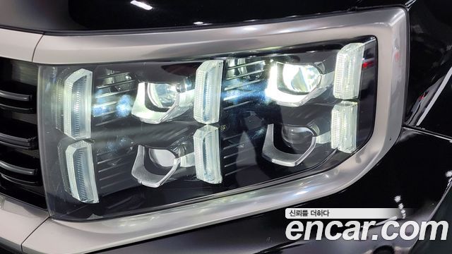 Kia Mohave 2022 — photo 8