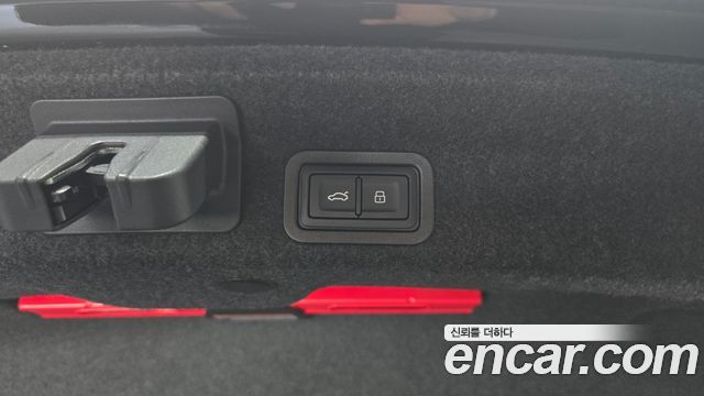 Audi A6 2023 — photo 20