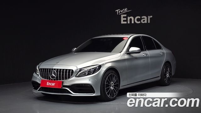 Mercedes-Benz C-Class 2018 — photo 1
