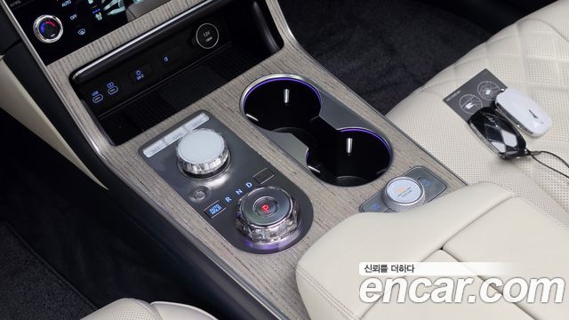 Genesis GV80 2024 — photo 12