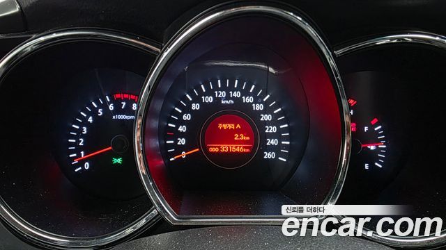 Kia K5 2013 — photo 8