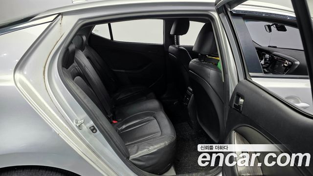 Kia K5 2013 — photo 11