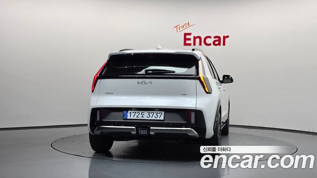 Kia Niro 2027 — photo 4