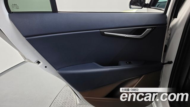 Kia Niro 2027 — photo 15