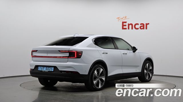 Polestar Polestar 2 2023 — photo 2