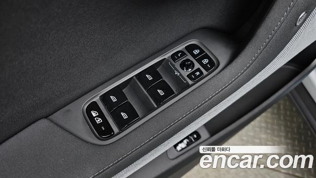 Polestar Polestar 2 2023 — photo 26
