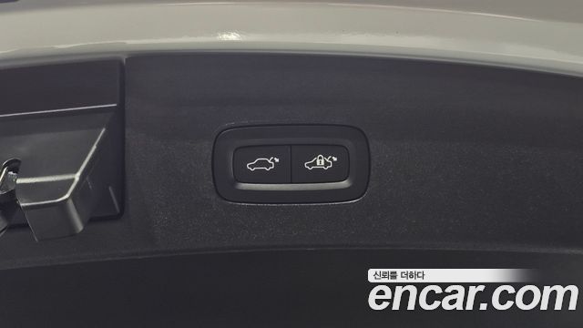 Polestar Polestar 2 2023 — photo 33