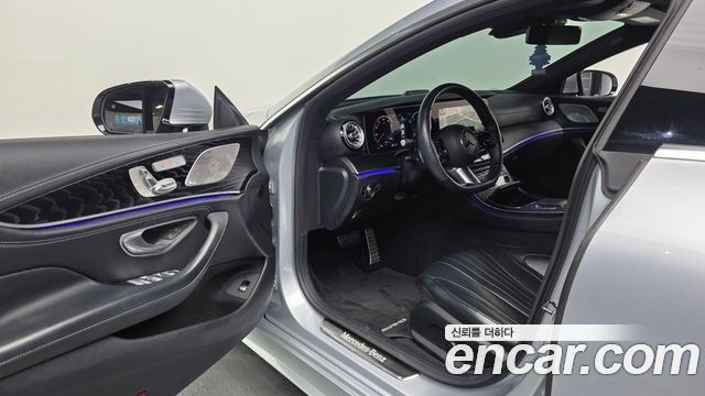 Mercedes-Benz CLS-Class 2022 — photo 13