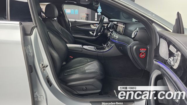Mercedes-Benz CLS-Class 2022 — photo 17