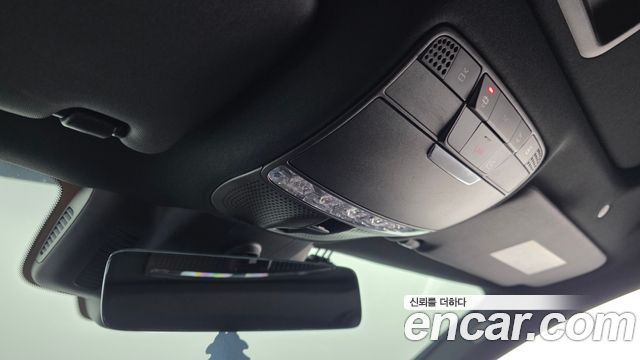 Mercedes-Benz CLS-Class 2022 — photo 23
