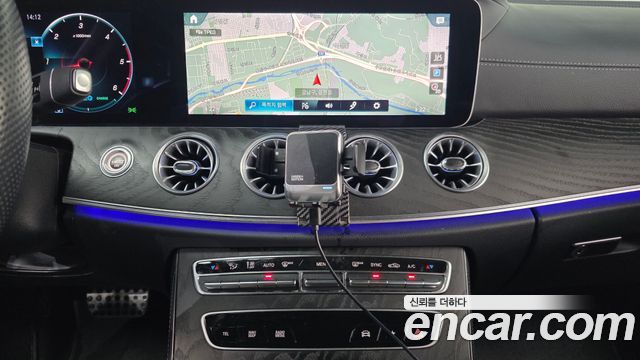 Mercedes-Benz CLS-Class 2022 — photo 32
