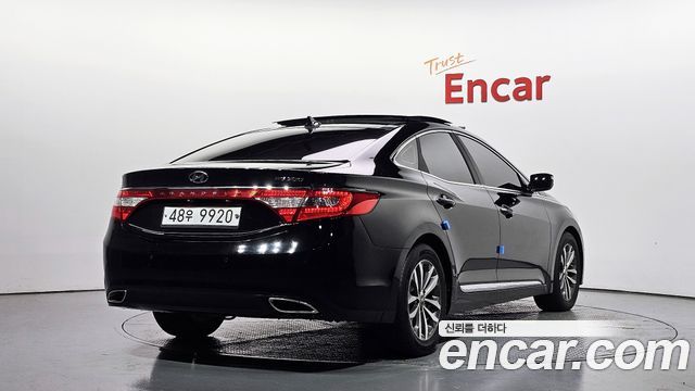 Hyundai Grandeur 2012 — photo 2