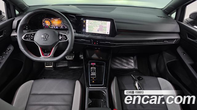 Volkswagen Golf 2024 — photo 10