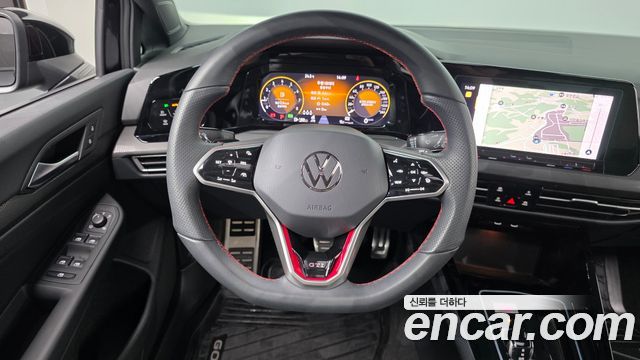 Volkswagen Golf 2024 — photo 19