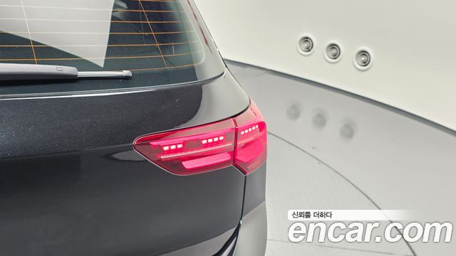 Volkswagen Golf 2024 — photo 9