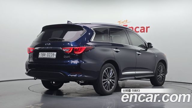 Infiniti QX60 2016 — photo 2