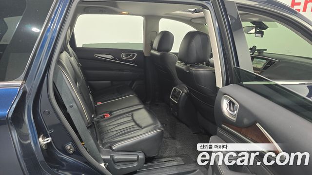 Infiniti QX60 2016 — photo 11
