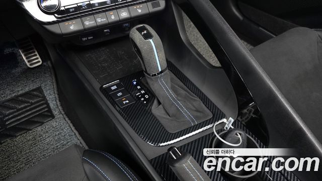 Hyundai AVANTE 2022 — photo 9