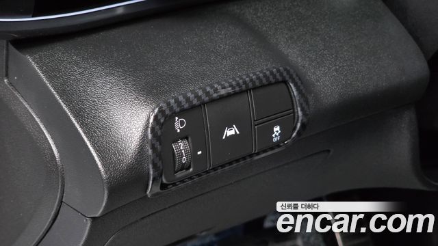 Hyundai AVANTE 2022 — photo 15