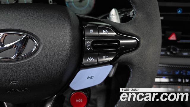 Hyundai AVANTE 2022 — photo 17