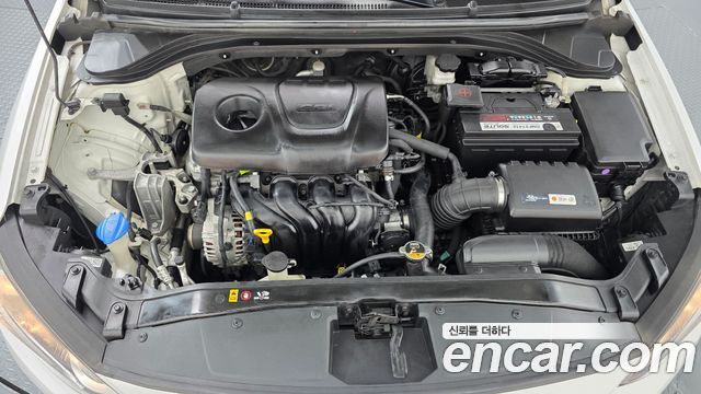 Hyundai AVANTE 2018 — photo 6