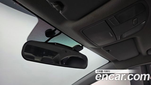 Hyundai AVANTE 2018 — photo 29