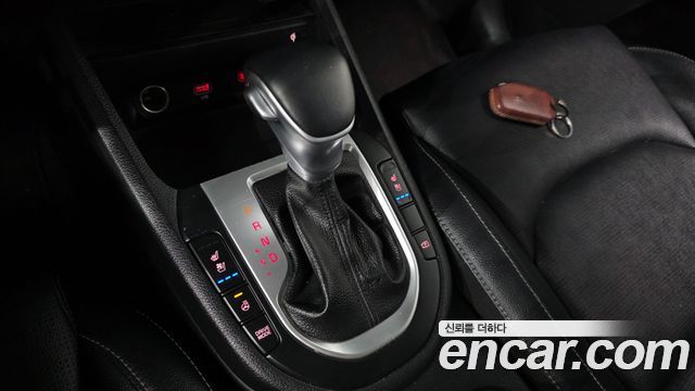 Kia K3 2022 — photo 12