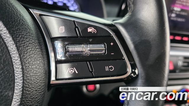 Kia K3 2022 — photo 25
