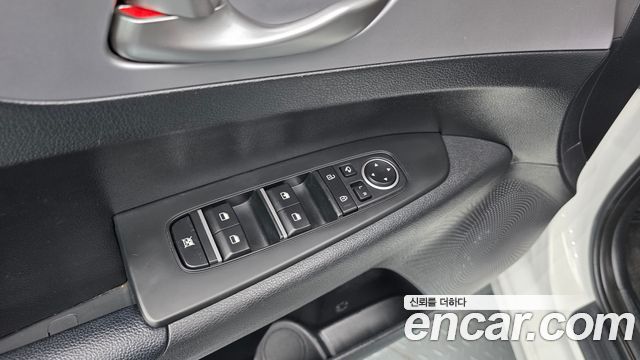 Kia K3 2022 — photo 26
