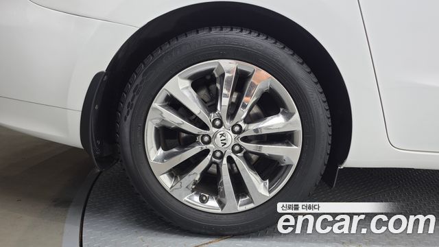 Kia Canival 2016 — photo 5
