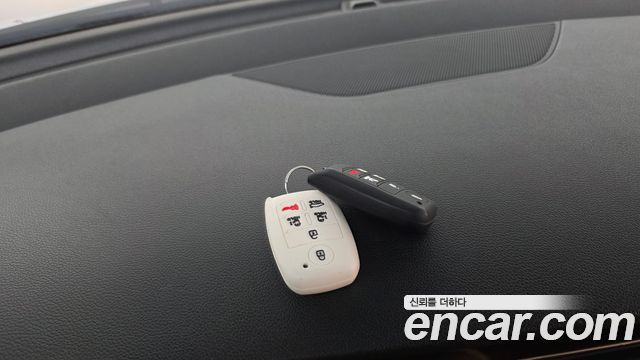 Kia Canival 2016 — photo 31