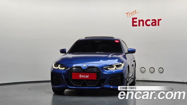 BMW i4 2023 — photo 3